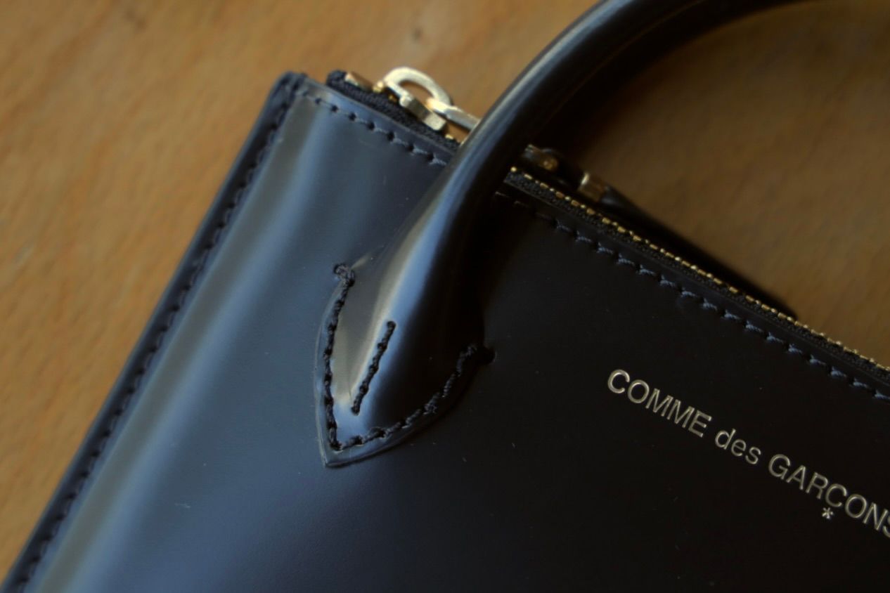 コムデギャルソン HANDELS ARECALF ZIP POUCH M (8Z-U810-051)BLACK☆9月6日発売！