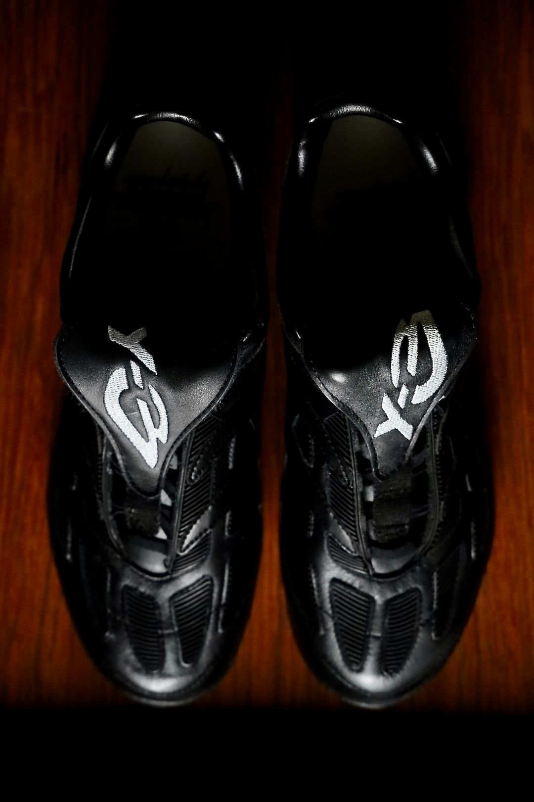 ワイスリー  Y-3 PREDATOR PRECISION(HP4653)BLACK☆新作発売！