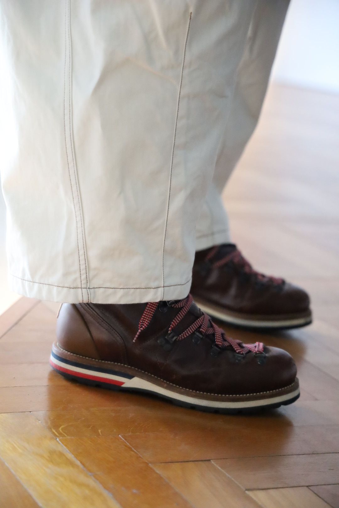 is-ness BALLOON BAKER PANTS"OFF WHITE"スタイル.2025.1.13.