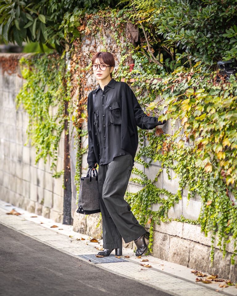 YOKE FINE GAUGE CARDIGAN STYLE.2025.09.21