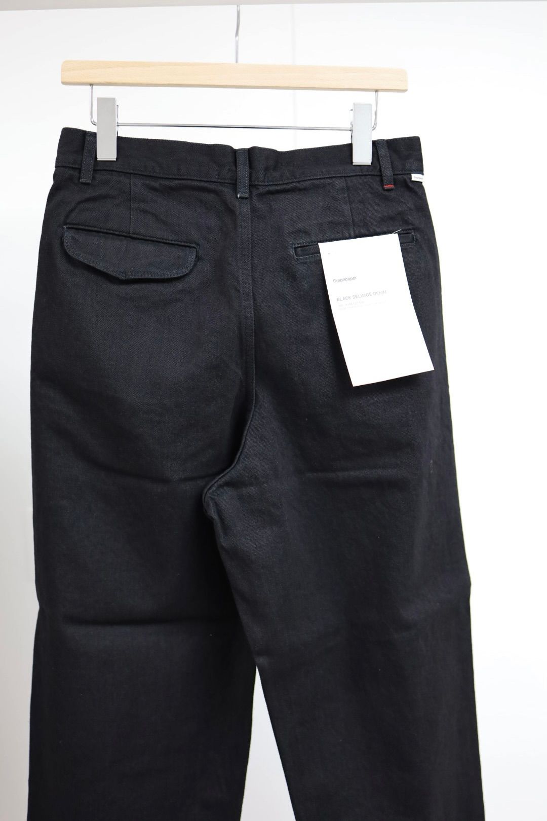 グラフペーパー Selvage Denim Two Tuck Pants(GU261-40061RB)BLACK_WASHED