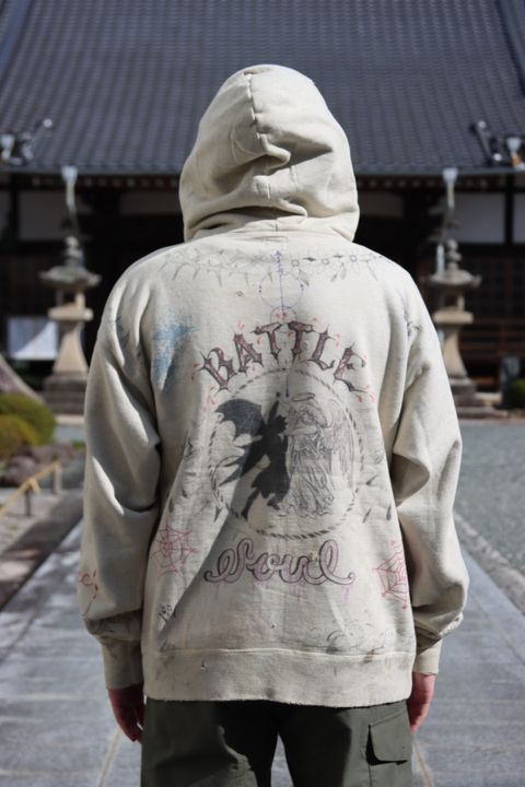 Saint Mxxxxxx × Dr.Wooコラボフーディーstyle.