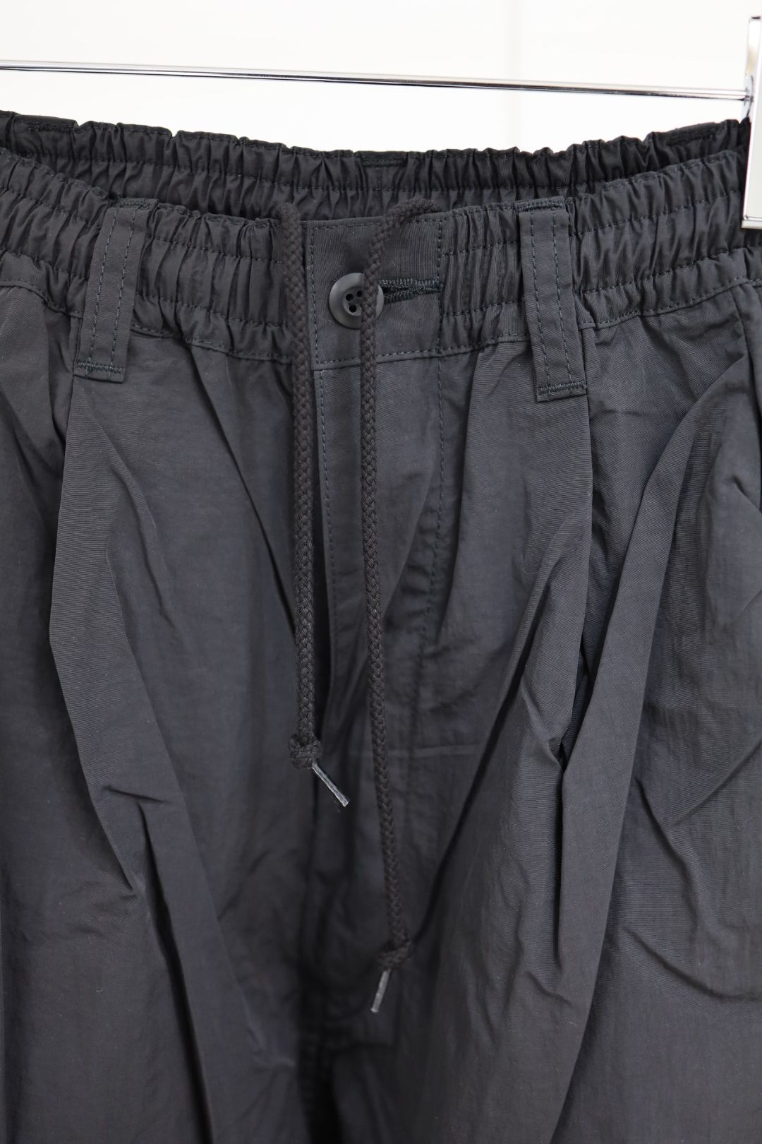 コムデギャルソンオム26SS ナイロンタッサー2タックイージーパンツ(HQ-P016-051)BLACK☆3月6日(金)発売！