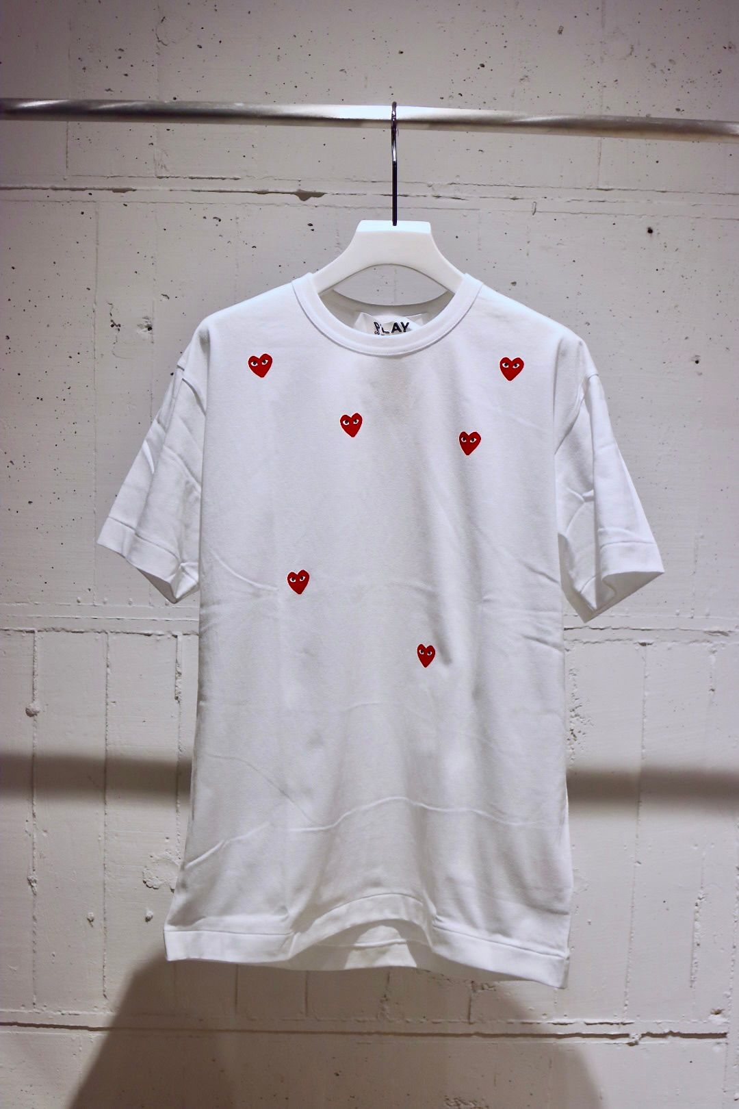 プレイコムデギャルソン PLAY MANY HEART S/S T-SHIRT RED  HEART(AX-T338-051)WHITE☆3月1日(金)発売！ - XS