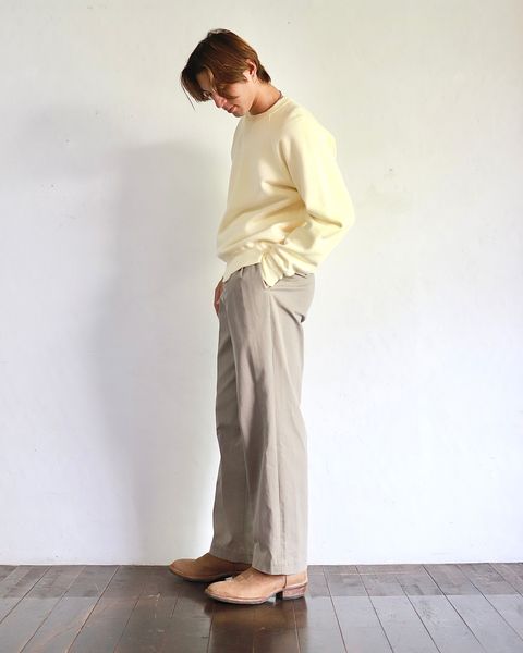 A.PRESSE 23AW Type.2 Chino Trousers"BEIGE"スタイル