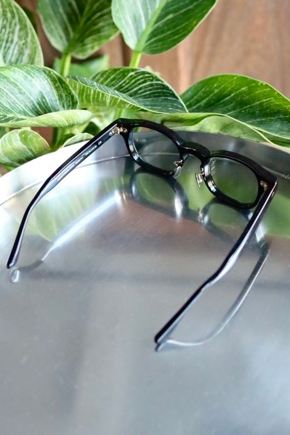 ノチノオプティカル "NOCHINO FR" #1.GLOSS BLACK × CLEAR to GREY (調光モデル)☆11月22日(土)再入荷！