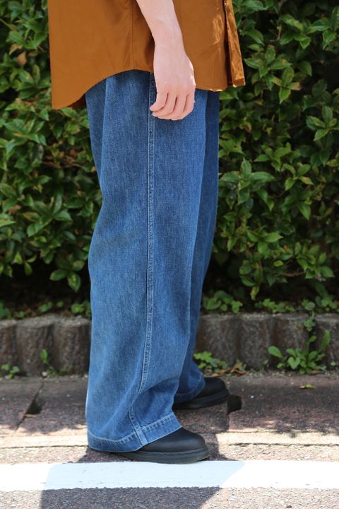 Graphpaper Broad Oversized S/S Regular Collar Shirt(GM212-50625B) style. 2021.05.30.