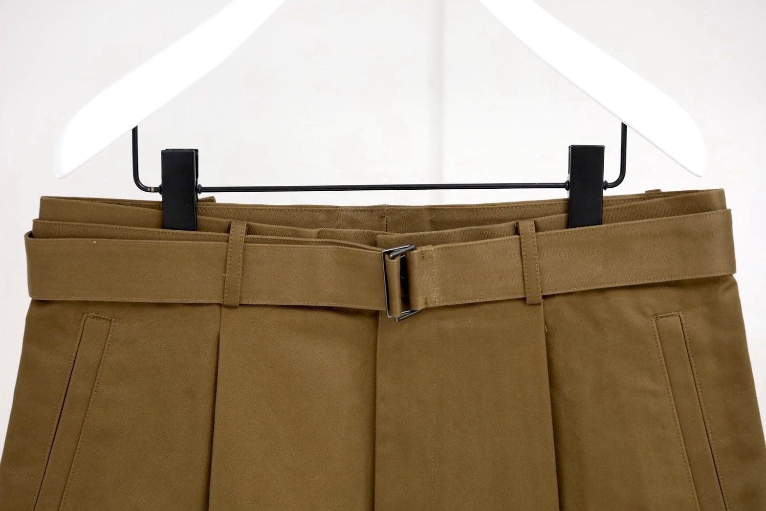 グラフペーパー Dry Westpoint Barrel-Fit Belted Pants(GM263-40381)BROWN