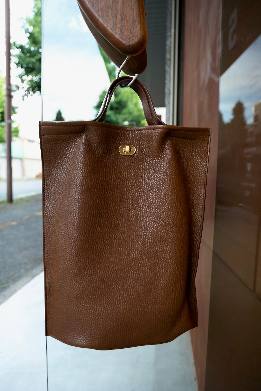 Hender Scheme - エンダースキーマ バッグ twist hand bag large(zw-b