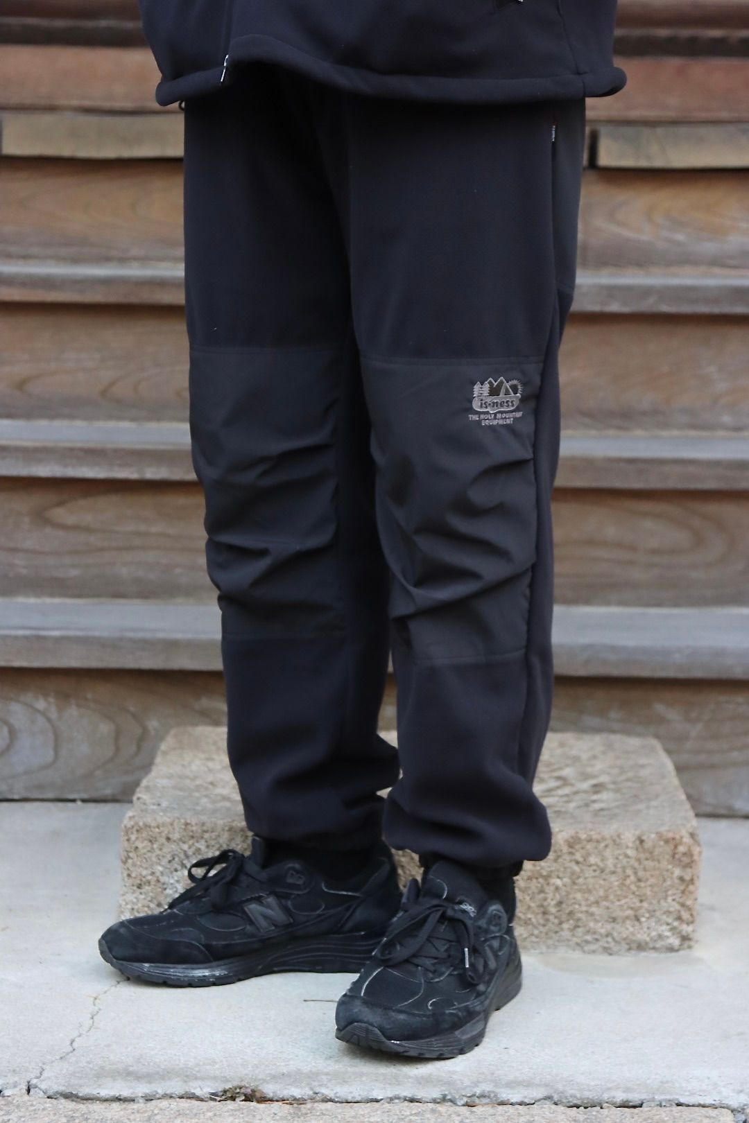 イズネス22AW THM FLEECE PANTS (1003AWPT01)BLACK