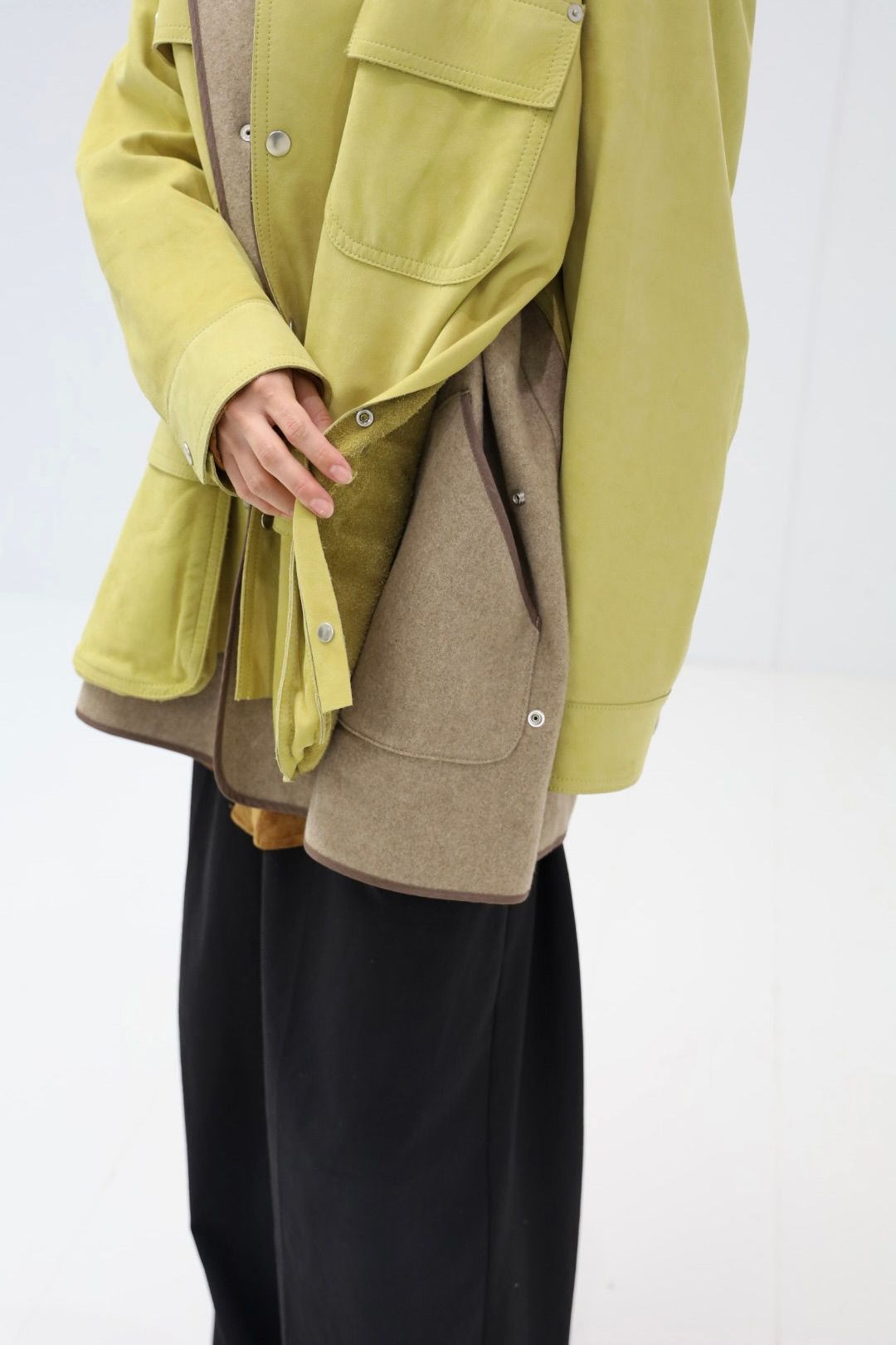 ヨーク 25FW Nuback Leather Coverall Jacket(YK25FW01019B) YELLOW BEIGE