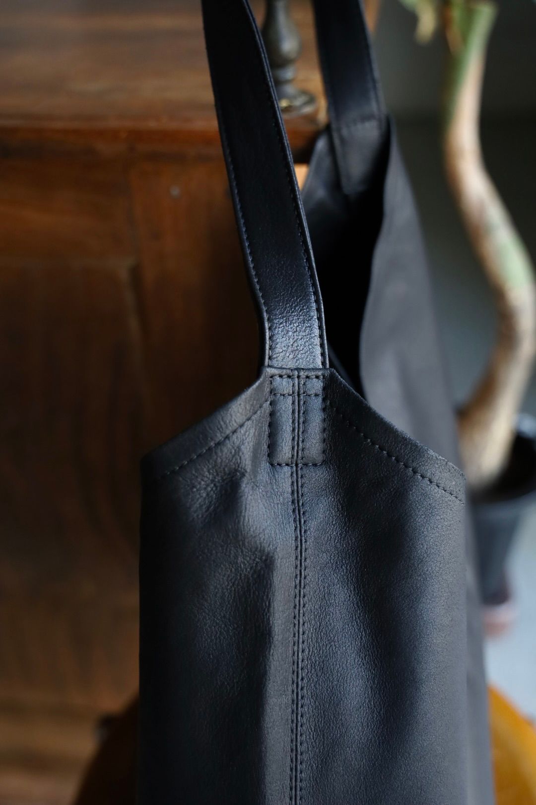 Morphee / モルフェトートバッグ TRIANGLE SHOULDER(TAM-BLK)BLACK☆新作発売！