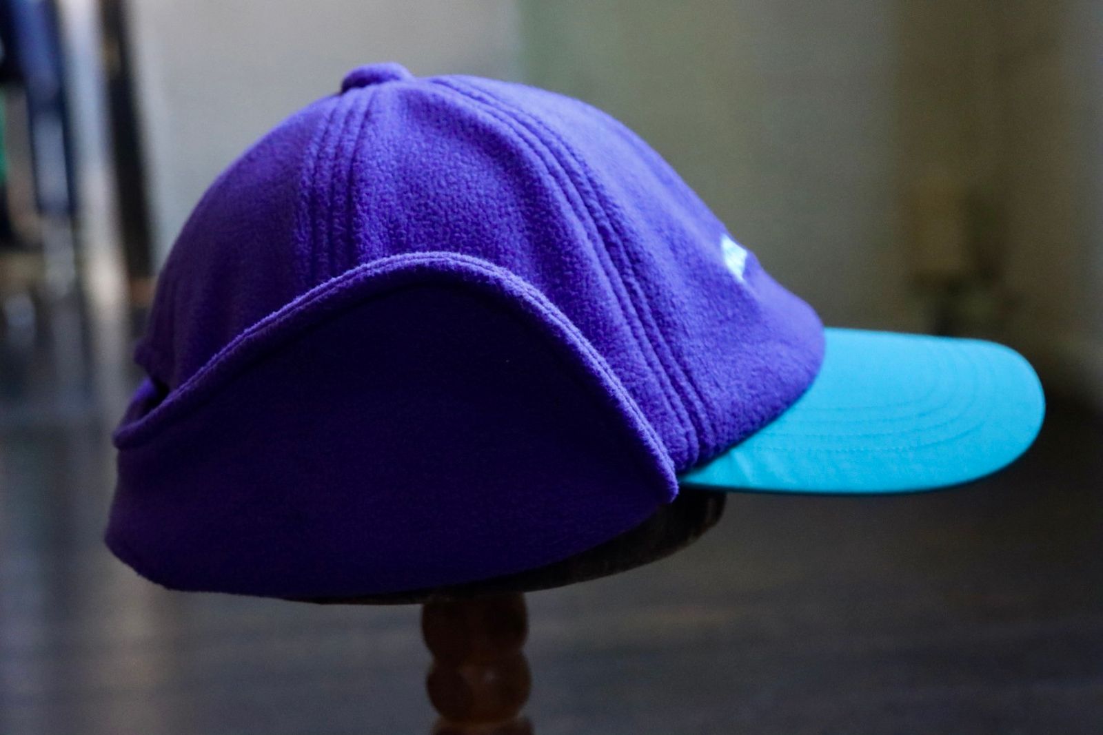 セダンオールパーパスFW23 Arch Logo Ear Flap Fleece Cap(SD23F-CP05)Purple x Teal☆10月28日(土)発売！