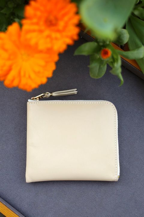 コムデギャルソンClassic Leather L字型ZIP財布(8Z-D003-051-3)WHITE☆4月11日再入荷！