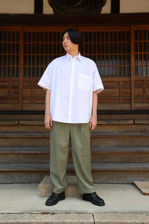 Dulcamara Broad Oversized S/S Regular Collar Shirt(GM212-50625B) style.2021.5.30