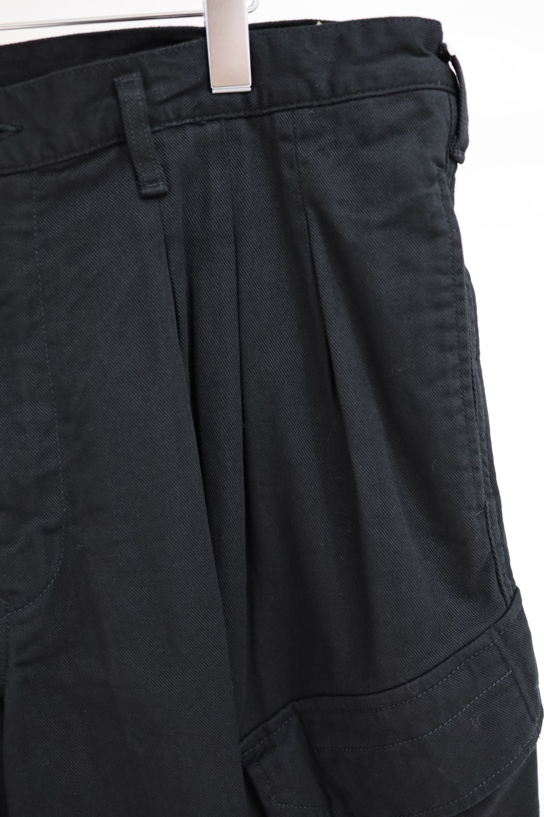 ヨウジヤマモト KATSURAGI 12 TUCKS WORK PANTS(HK-P97-040)☆新作発売！