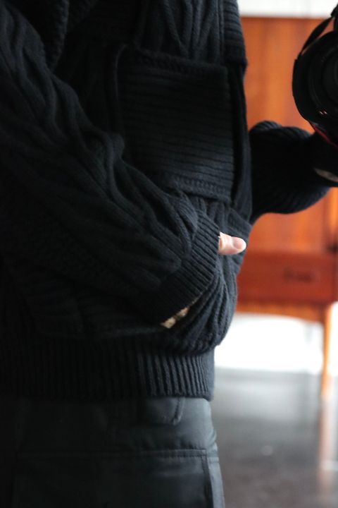YOKE CROSSING CABLE CREW NECK KNIT"BLACK"style.2021.10.13.