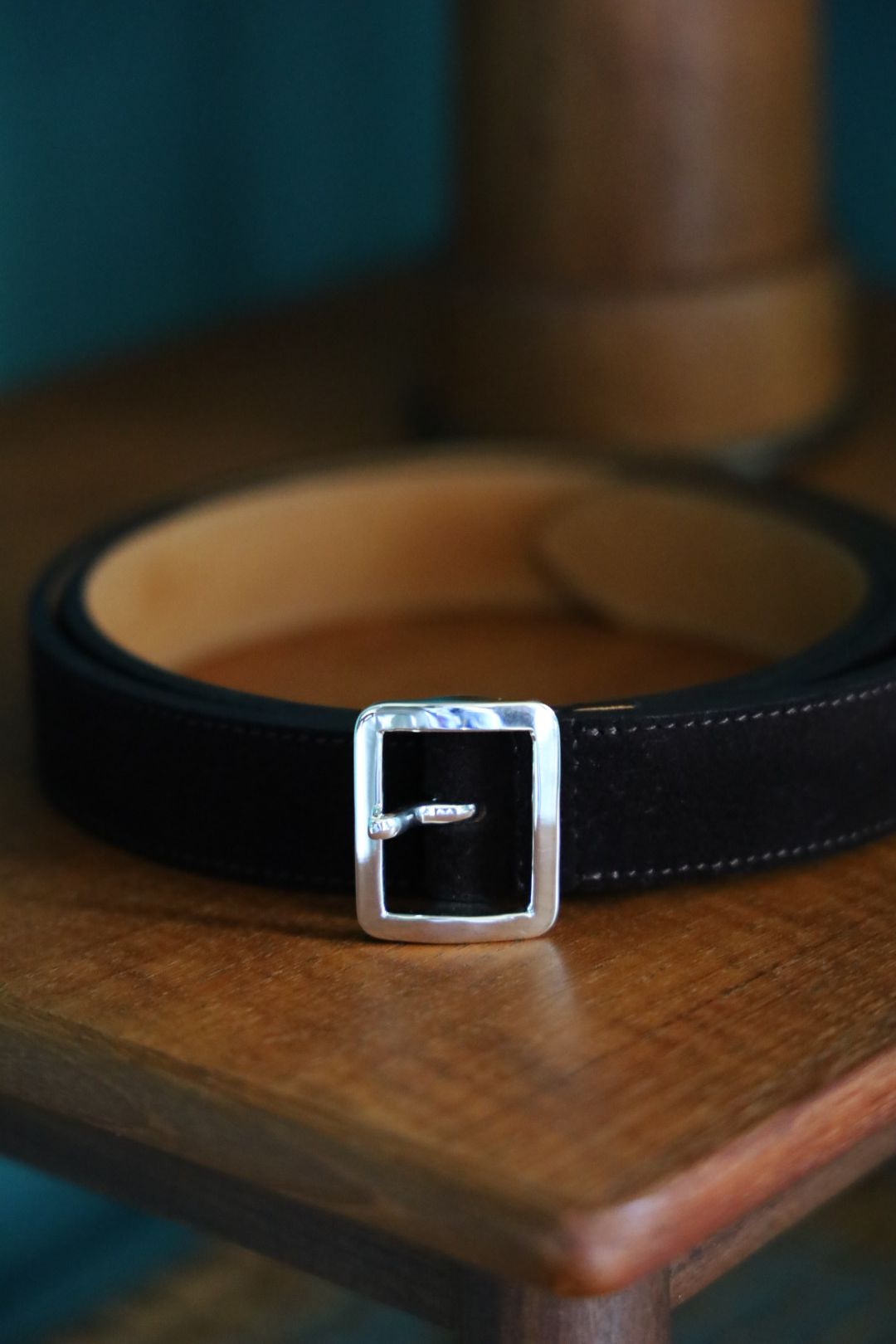 ショロジュエリーベルト Square Narrow Buckle Belt (XOBL003M/L)Brown Suede☆7月17日(木)発売！