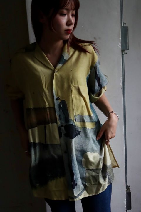 YOKE PRINTED OPEN COLLAR SHIRT"YELLOW"スタイル