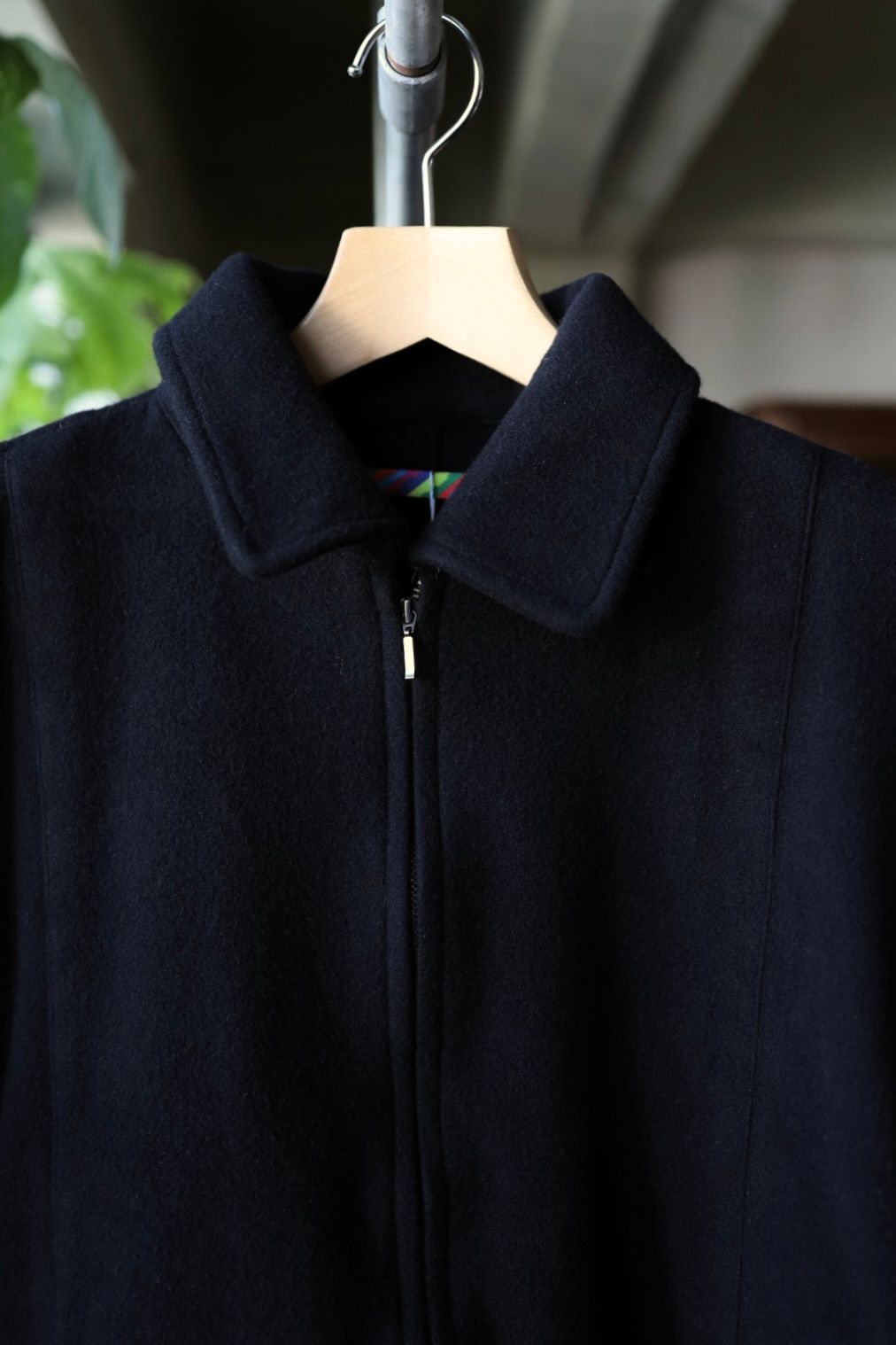 イズネス 25AW WOOL ZIP BLOUSON (25AW_26_1006AWJKWOOL01)BLACK☆新作発売！