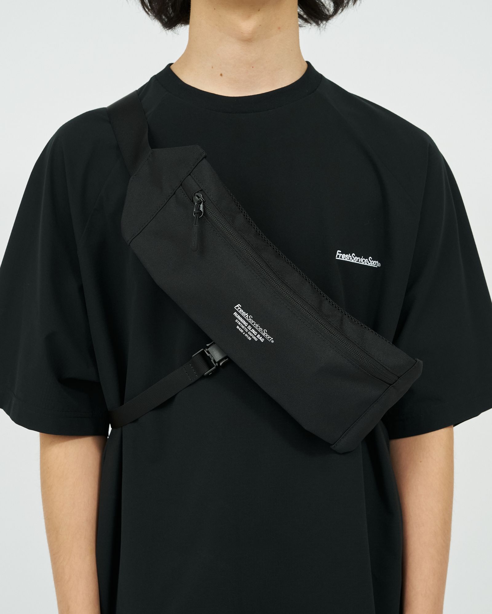 フレッシュサービス RUNNING SLING BAG(FSS263-90135)BLACK☆7月18日(土)新作発売！