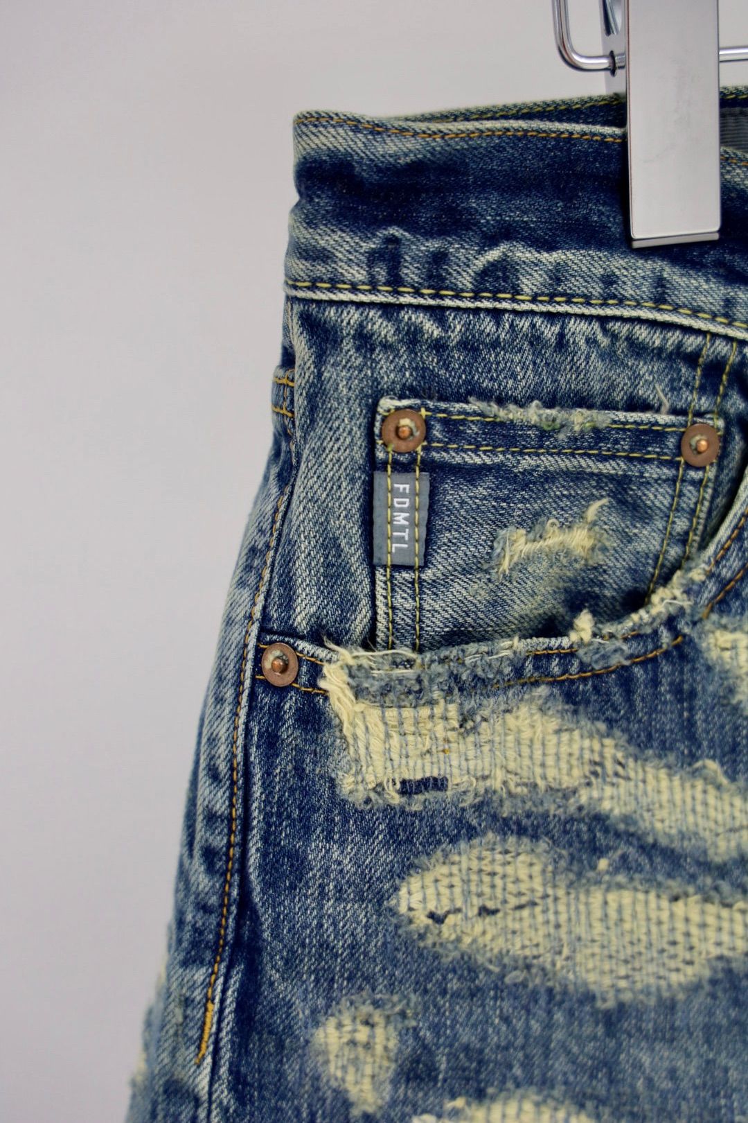 ファンダメンタル デニムパンツ CLASSIC FIT DENIM CS132 (FA25MT132)INDIGO