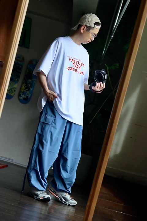FreshService MICRO TYPEWRITER CARGO PANTSスタイル