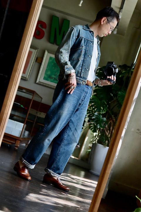 A.PRESSEデニム Washed Denim Wide Pantsスタイル