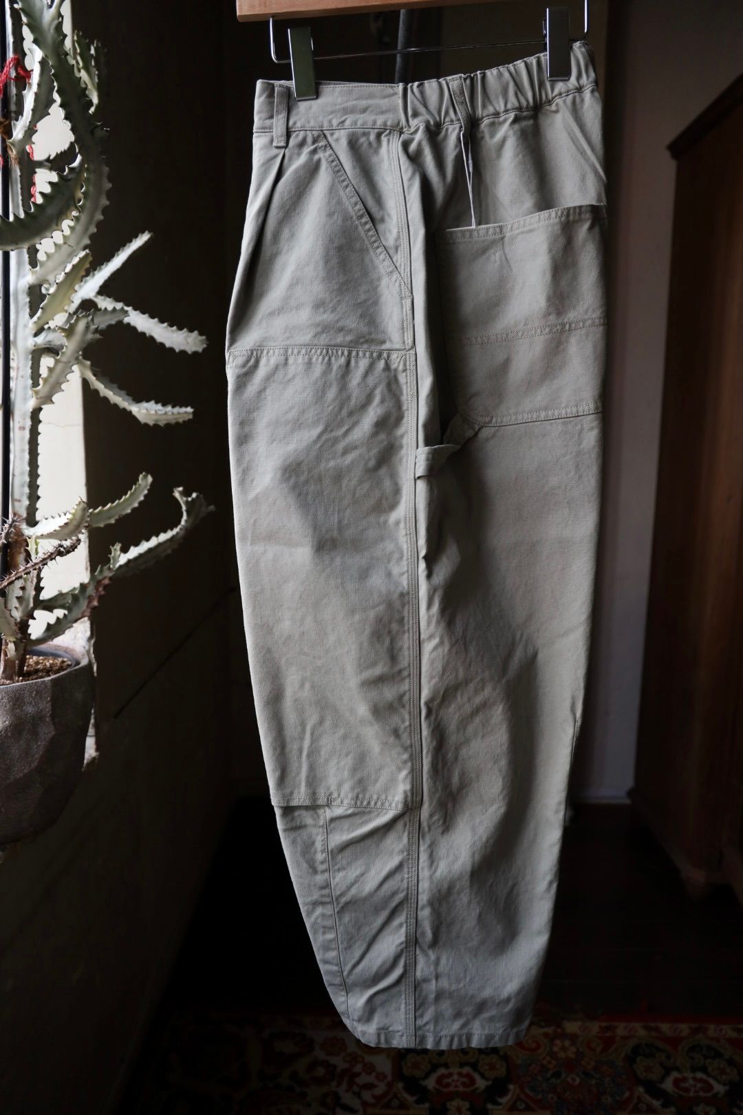 イズネス 26SS Double-Knee Balloon Painter Pants (26SS_12_1008SSBALOONPT01)MINT☆新作発売！