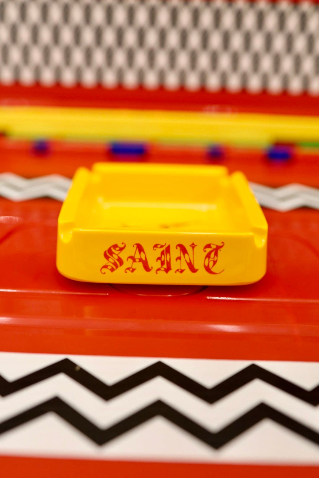 セントマイケル ALX_ASHTRAY/DRAWING(SM-HR1-0000-C32)YELLOW☆11月8日(土)発売！