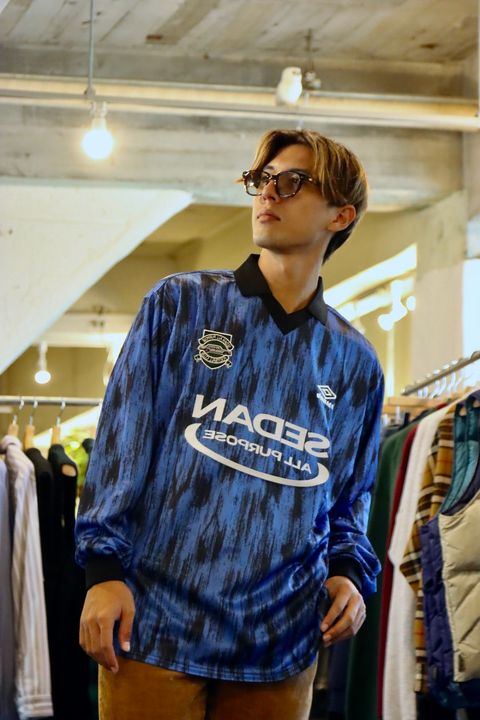 SEDAN ALL-PURPOSE 23FW UMBRO Game Shirt"Blue×Black"スタイル