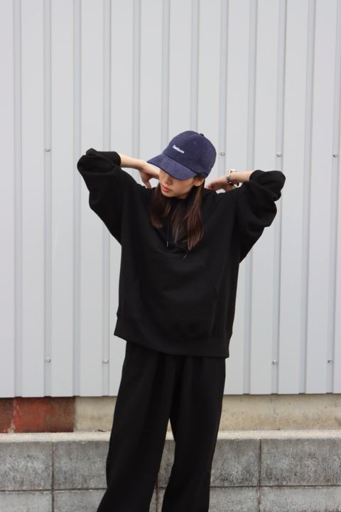 UNIVERSAL PRODUCTS YAAH HALF ZIP SWEAT HOODIE style.2022.9.11