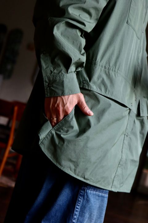 フレッシュサービス 22SS CARGO POCKET REGULAR COLLAR UTILITY SHIRT"CEDAR"スタイル.2022.6.6.