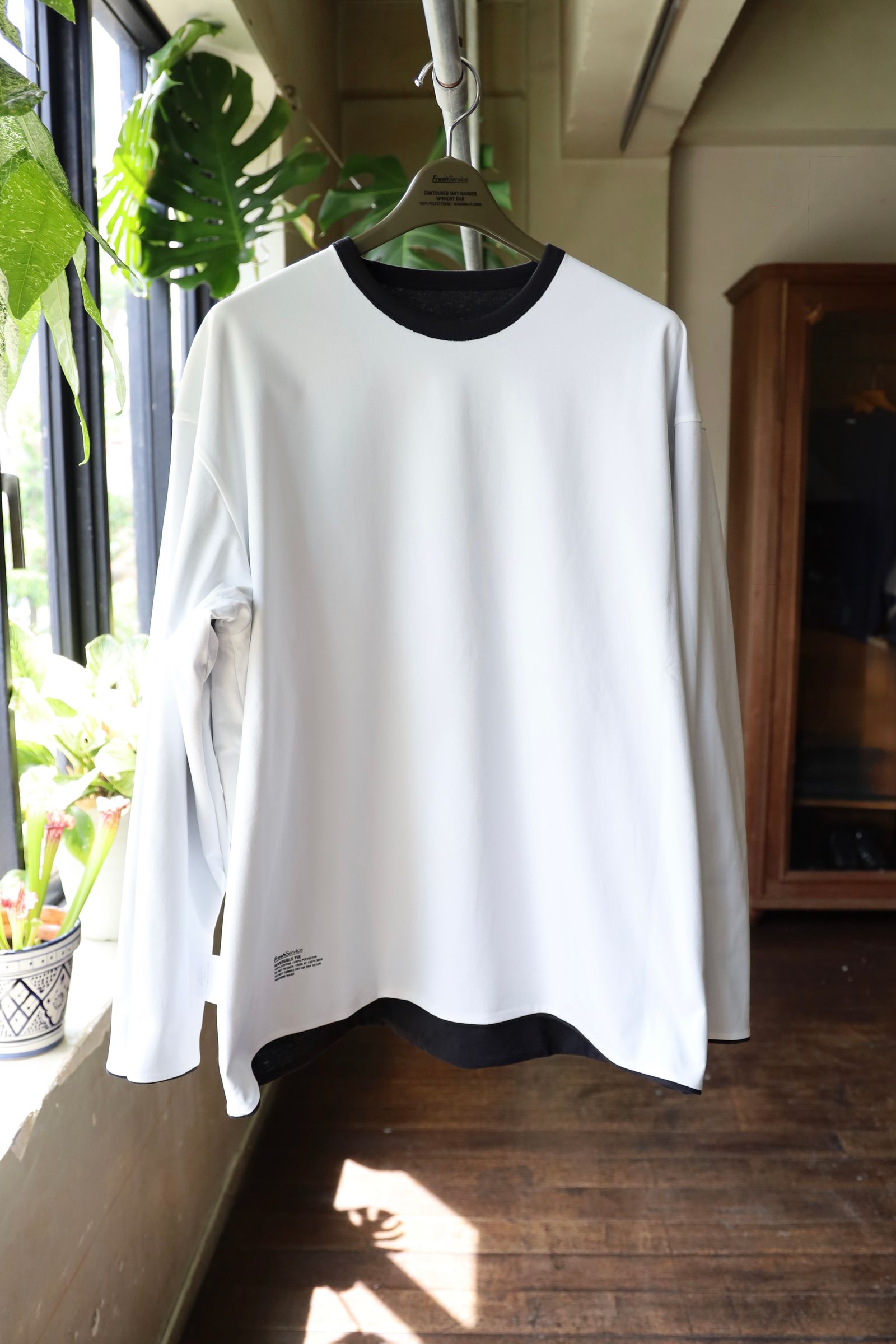 フレッシュサービス REVERSIBLE L/S TEE (FSC252-70041)BLACK