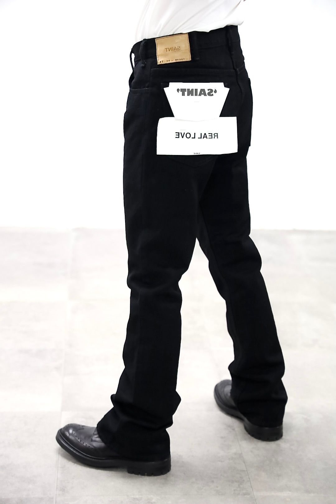 ©SAINT M×××××× 26SS BLACK DENIM PANTS/FLAREスタイル