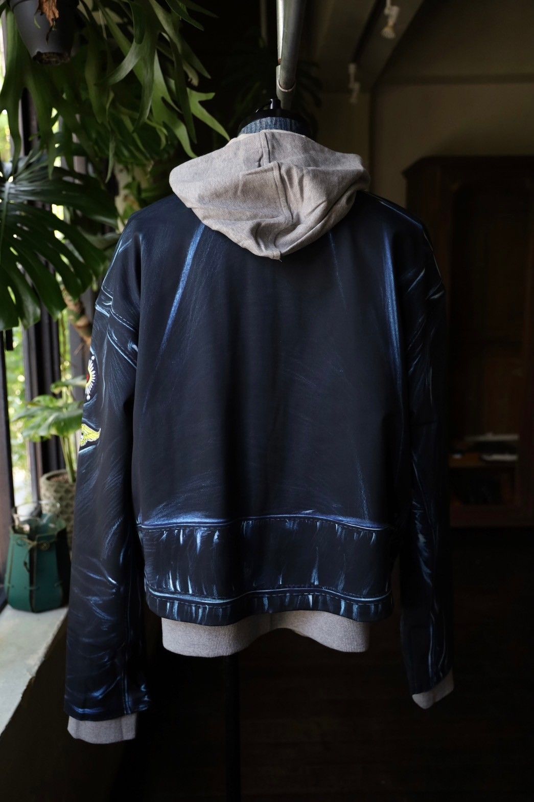 トーキングアバウト ジ アブストラクション 絵画PRINT LAYERED PARKA(NPT-J-003A)