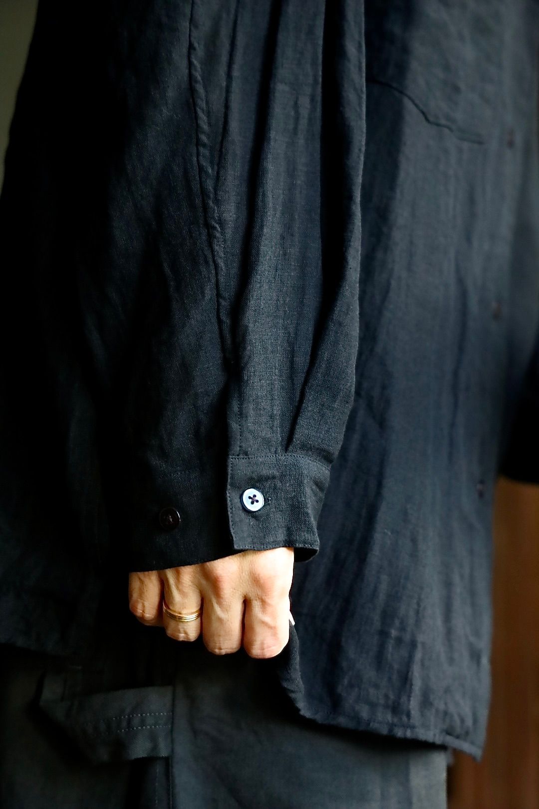 blurhms 25FW Cotton Serge Work Pantsスタイル