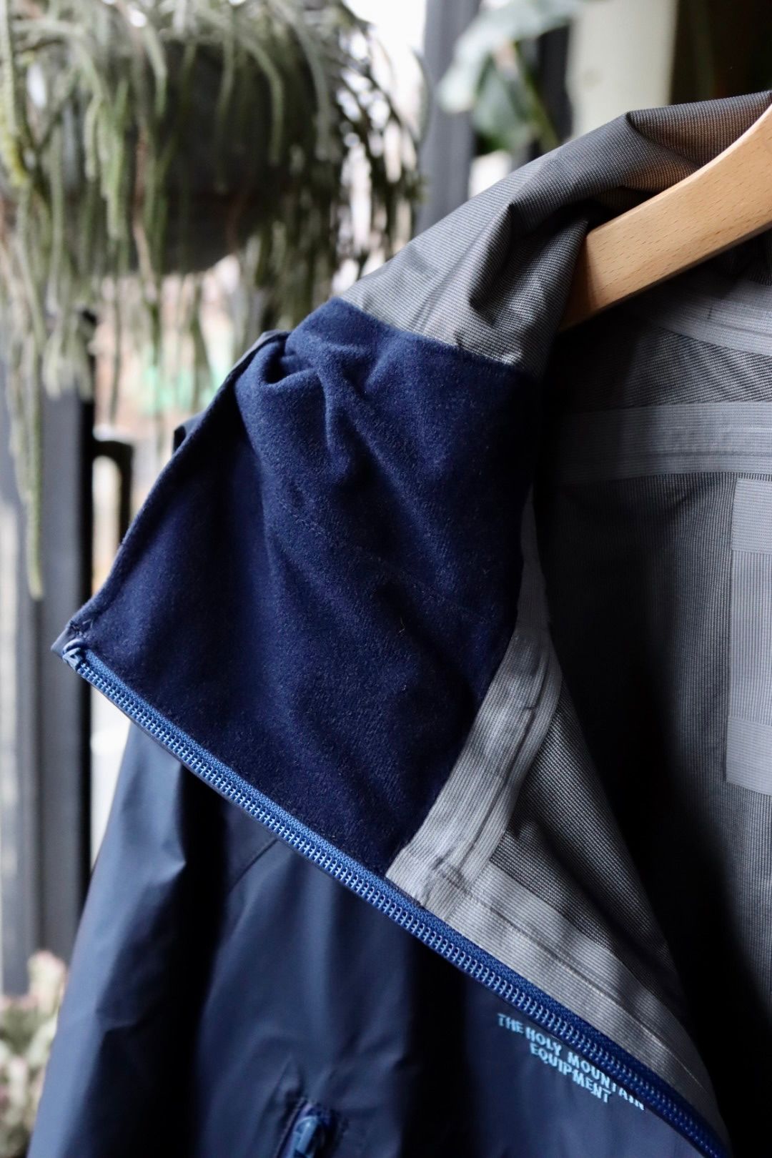 is-ness イズネス24SS 3-LAYER TRANSFORMABLE JACKET(1006SSJK01)NAVY