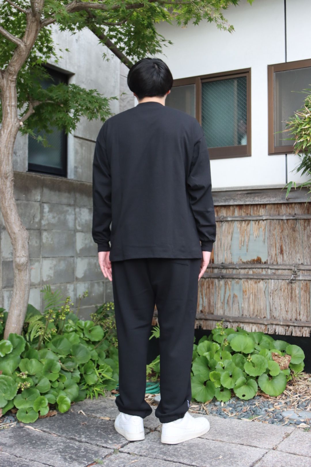 VIBTEX for FreshService “L/S CREW NECK TEE” style.2022.10.21