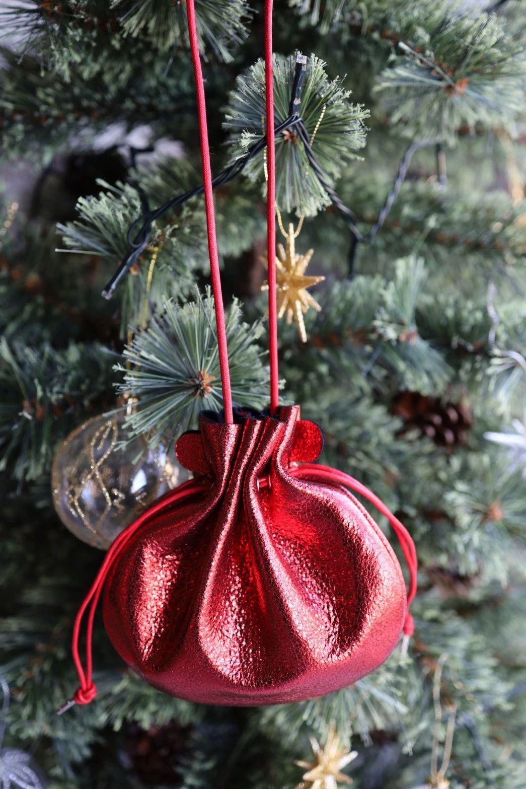 エンダースキーマ バッグpetal sac gloss(yv-b-psg)red☆12月6日(土)発売！