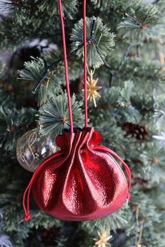 エンダースキーマ バッグpetal sac gloss(yv-b-psg)red☆12月6日(土)発売！