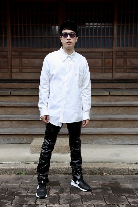 sulvam OX left embro shirt"WHITE"style.2020.7.21.