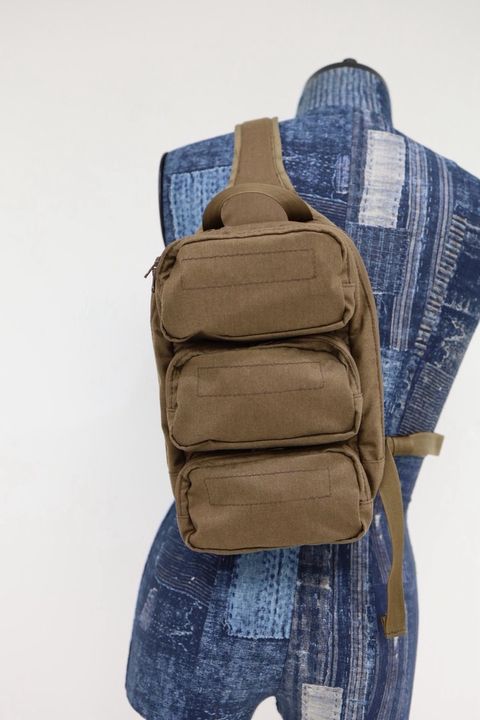 グラフペーパー  Fine Wool Saxony Medium Shoulder Bag(GU263-90428)BROWN☆10月10日(土)新作発売！