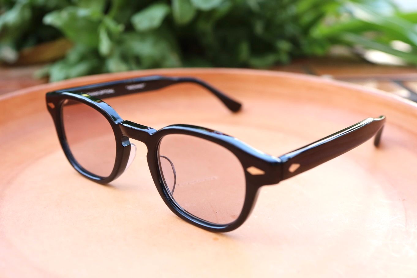 ノチノオプティカル NOCHINO-N1 #44. GLOSS BLACK × SAKURA to D.GREY(調光モデル)☆4月18日(土)発売！