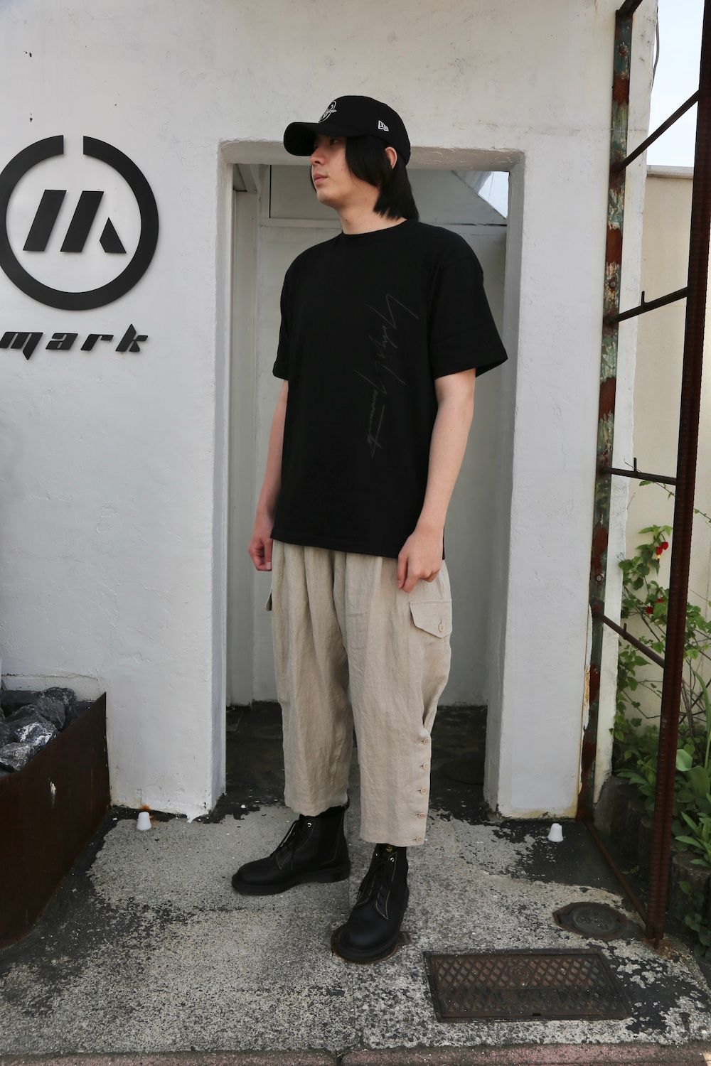Yohji Yamamoto 半袖コットンTシャツ SS21 シグネチャーロゴ アートワーク(HD-T99-083) style.2021.4.13.