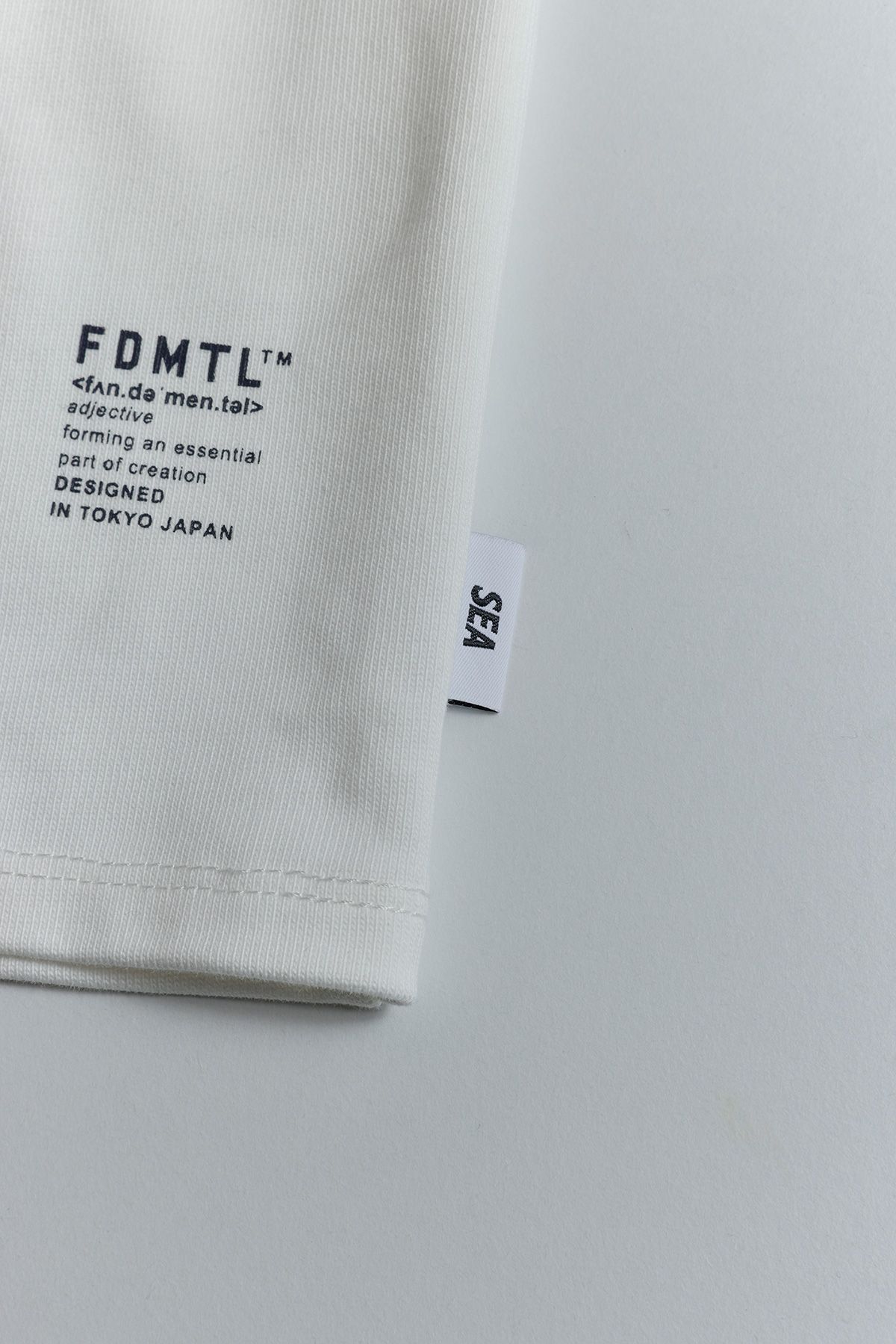 ファンダメンタル Tシャツ FDMTL×WIND AND SEA"LOGO TEE"WHITE☆10月5日(土)発売！