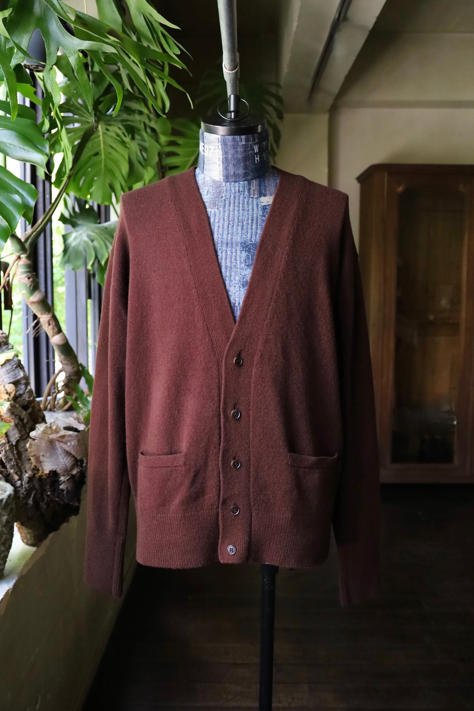 ヨーク24FW PAINTED ELBOW PATCH CARDIGAN(YK24FW0821S)BROWN