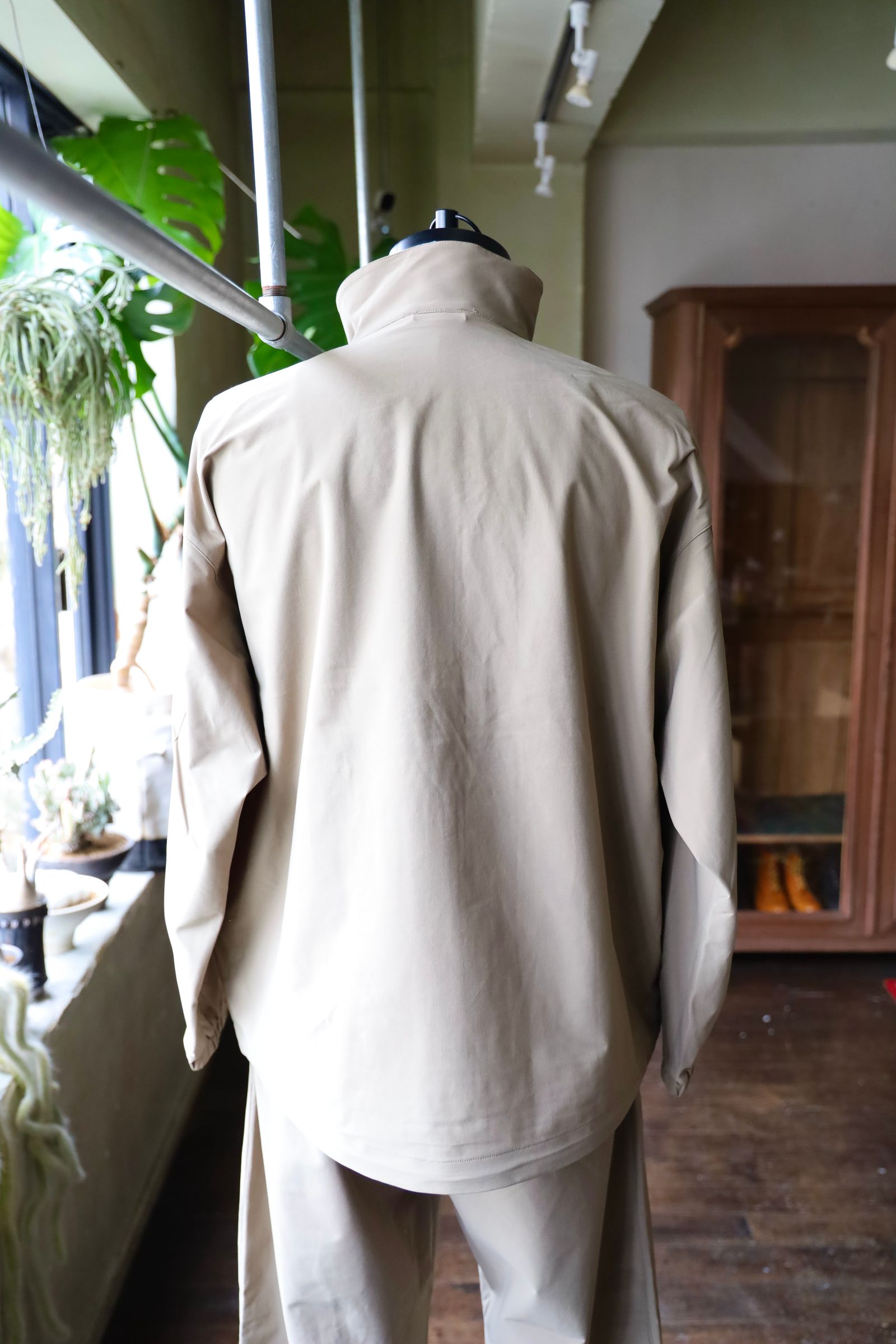 FreshService - フレッシュサービス CORPORATE TRACK SUIT