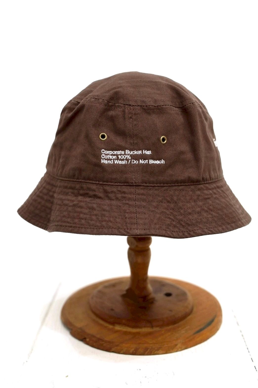 フレッシュサービス バケットハットCORPORATE BUCKET HAT(BROWN)