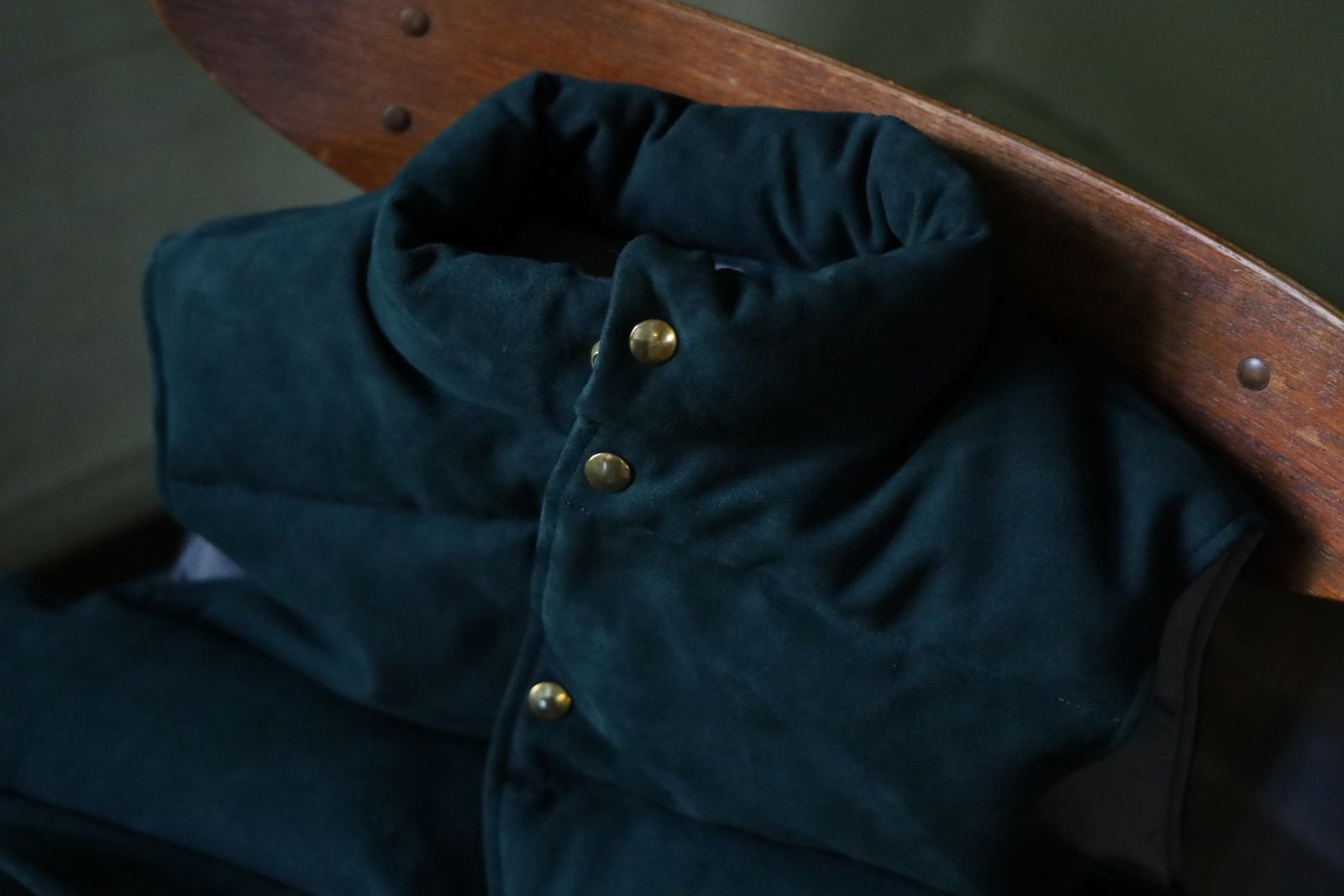 A.PRESSE Suede Down Vest 10月19日(土)新作発売！ | 5632 | mark